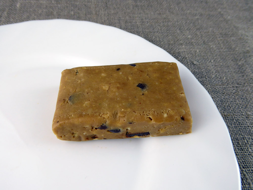 Batonėlis „Pulsin: Vanilla Choc Chip Protein Snack“ (Su šokolado gabalėliais ir vanile)